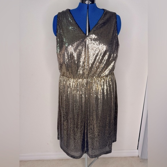 Lane Bryant Dress formal Gold & Black Sequin V neck sleeveless size 18 ptp 22.5 - Picture 1 of 12